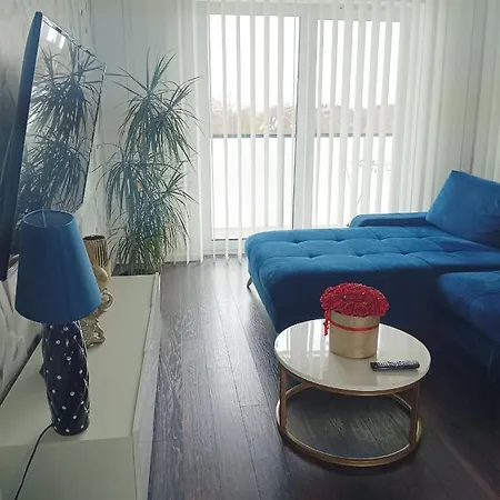 Glamour Apartament * 피와